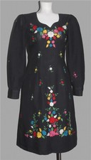 VTG Dorings Colorful Thick Threading Embroidered Flowers Black Dress Wm's M?