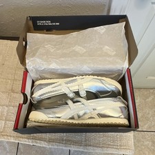 Onitsuka Tiger Mexico 66 TGRS Silver/Pink Low Top Women 8.5