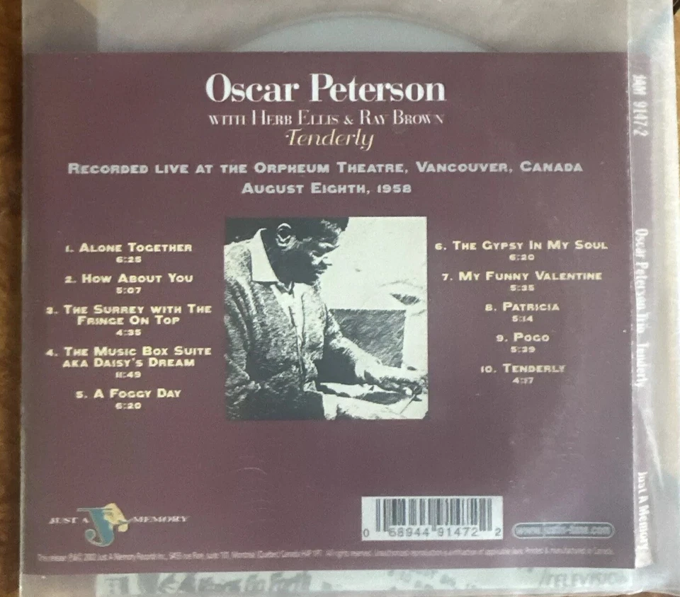 "Компакт-диск Oscar Peterson ""Tenderly"" почти как новый" состояние товара"  - Изображение 2 из 3