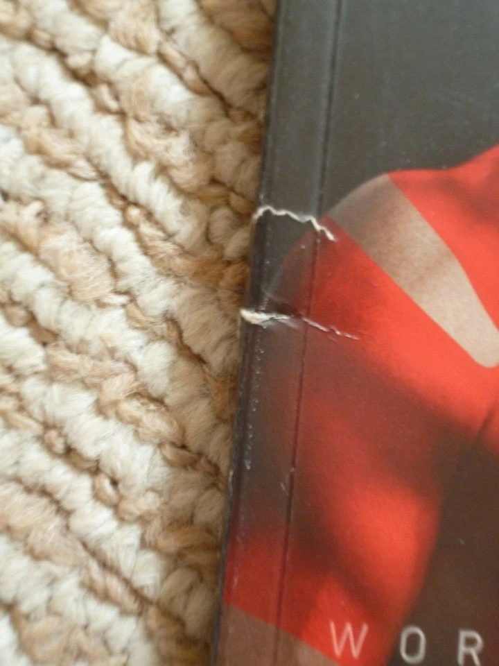 UFC 129 historic event program Apr 30 2011 1st event in Ontario GSP vs Shields - Image 3 of 4