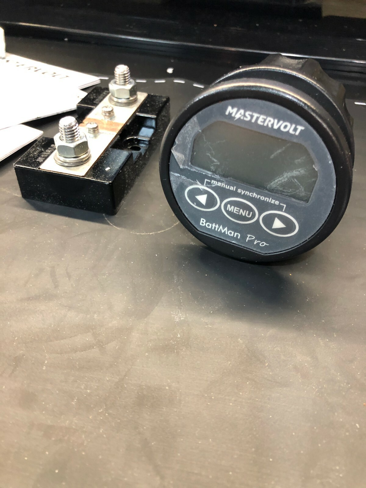 12v Battery Digital Meter Monitor gauge MasterVolt BATTMAN PRO Marine ...