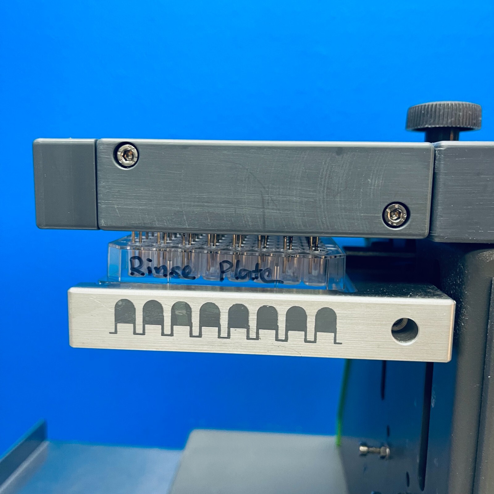 Molecular Devices/Skatron SkanWASHER 300 Version B 96-well Microplate Washer Lab