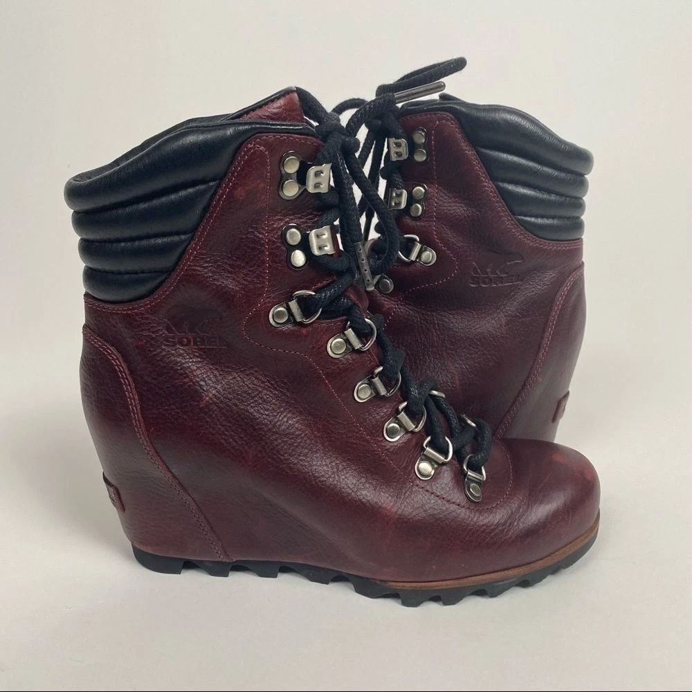Sorel conquest hotsell wedge black
