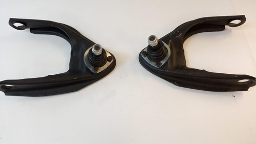 LADA 2101-2107 UPPER SUSPENSION ARM +BALL JOINT(SET-2)/ CANGREJA C/ ROTULAS LADA - Picture 2 of 3