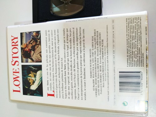 Love Story Ryan O'Neil - VHS Movie Tape Spanish - Picture 2 of 2