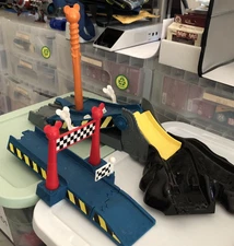 Disney Roadster Racers Speed 'n Spill Raceway REPLACEMENT