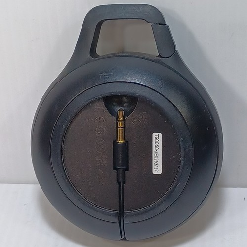 JBL Clip Portable Bluetooth Speaker, Black - Picture 6 of 7