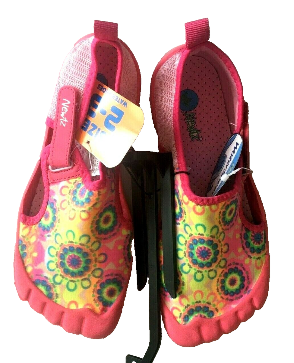 Girls Swim Water Shoes Size 2-3 Pink Floral Molded Toe Bumpers
