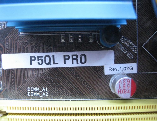 ASUS P5QL PRO REV. 1.02G mit CPU Intel Quad Core Q6600 / Blende / LGA775 - Bild 5 von 5