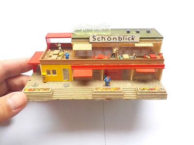 Dekor Modell Arnold Rapido Café mit Terrasse und Figuren Referenz 0672 B