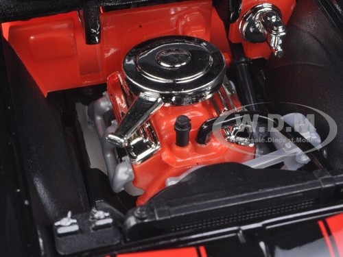 1967 CHEVROLET CAMARO Z/28 BLACK 1/18 DIECAST MODEL BY ROAD SIGNATURE 92188 - Picture 5 of 6
