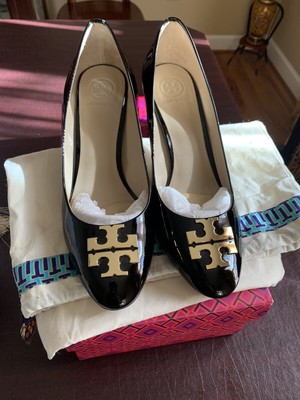 tory burch block heel pump