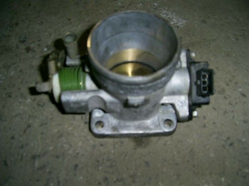 Hyundai Coupe J2 RD 1.6 FX Drosselklappe 35170-22010 9600930001