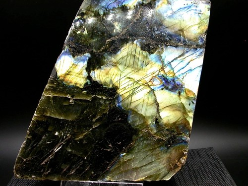 LABRADORITE, SEMI BRUTE, UNE FACE POLIE - MADAGASCAR - 12 x 8 cm - 406 g - Foto 4 di 6
