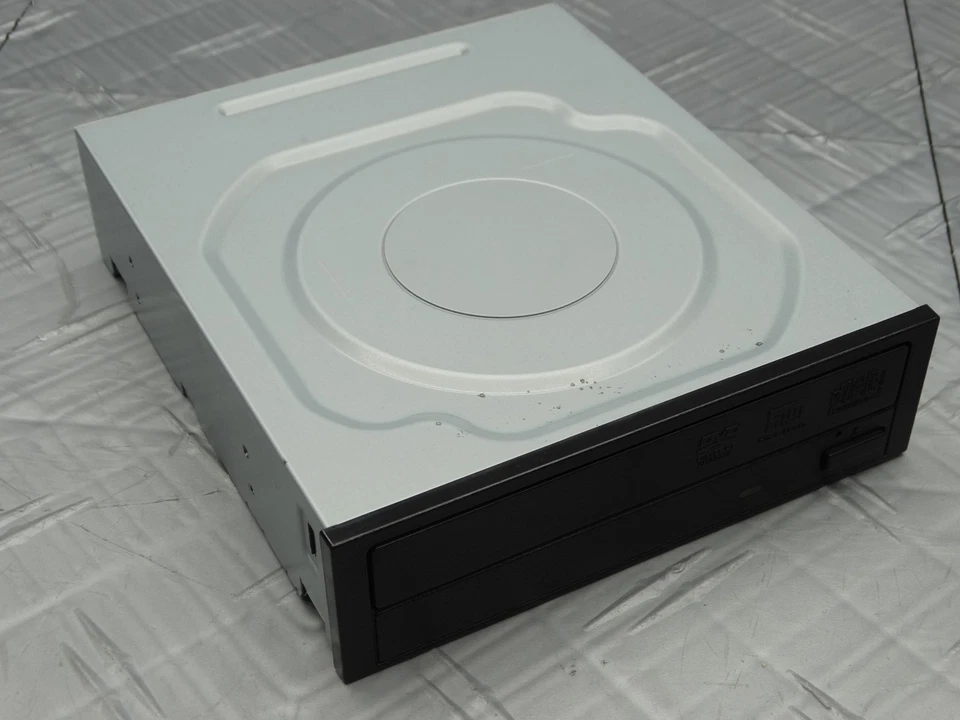 Phillips DVD-RW CD-RW Internal Drive Black DH-16AES - Image 3 of 4