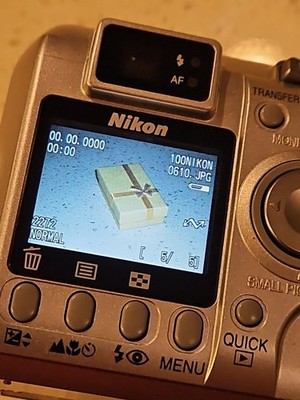 Nikon COOLPIX E4300 ニコン クールピクス CFカード付 NIKON COOLPIX 4300 E4300 COMPACT DIGITAL CAMERA W/CF CARD WORKING