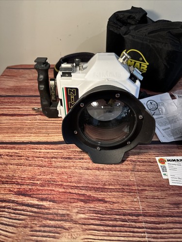 Alloggiamento fotocamera subacquea NIMAR per Panasonic LUMIX DC-GH5/GH5S con accessori - Foto 2 di 20