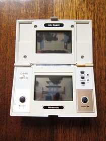 NINTENDO Oil Panic Game and Watch in Poor Condition (OP-51) 1982