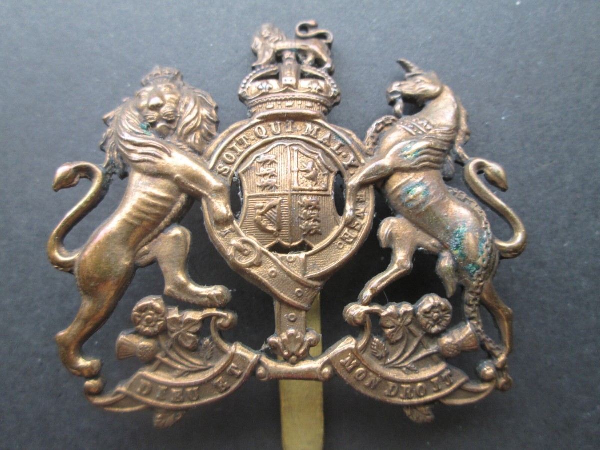 WW2 100% Original British Army General Service Cap Badge UK