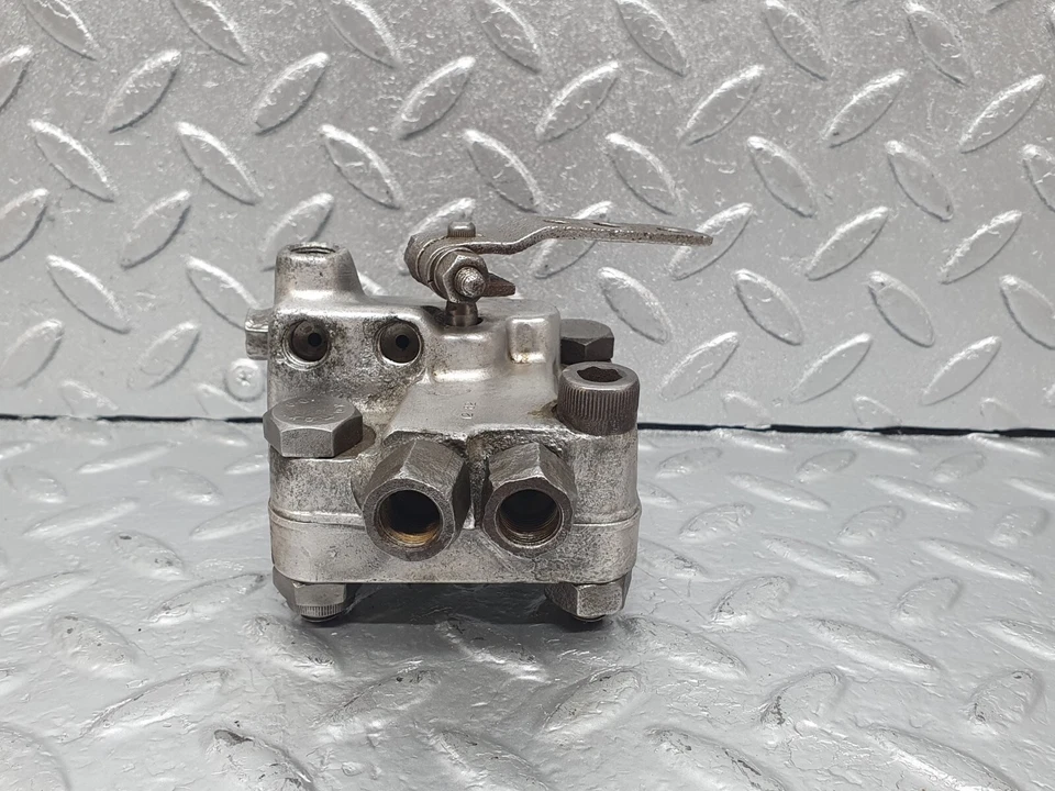 ⚙43649⚙ Válvula niveladora suspensión Mercedes-Benz C126 380SEC 1153280521 Foto 3 de 4