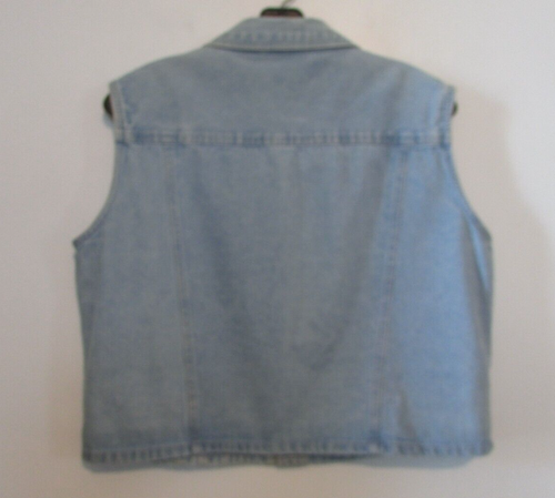 Arizona Womens Jean Vest Size Medium EUC!!! - Picture 2 of 2