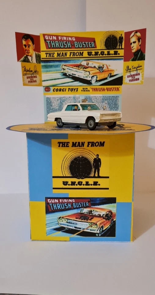 CORGI 497- MAN FROM UNCLE 'THRUSH BUSTER DISC STAND ( MODEL CAR NOT INCLUDED ) . - Image 4 of 4