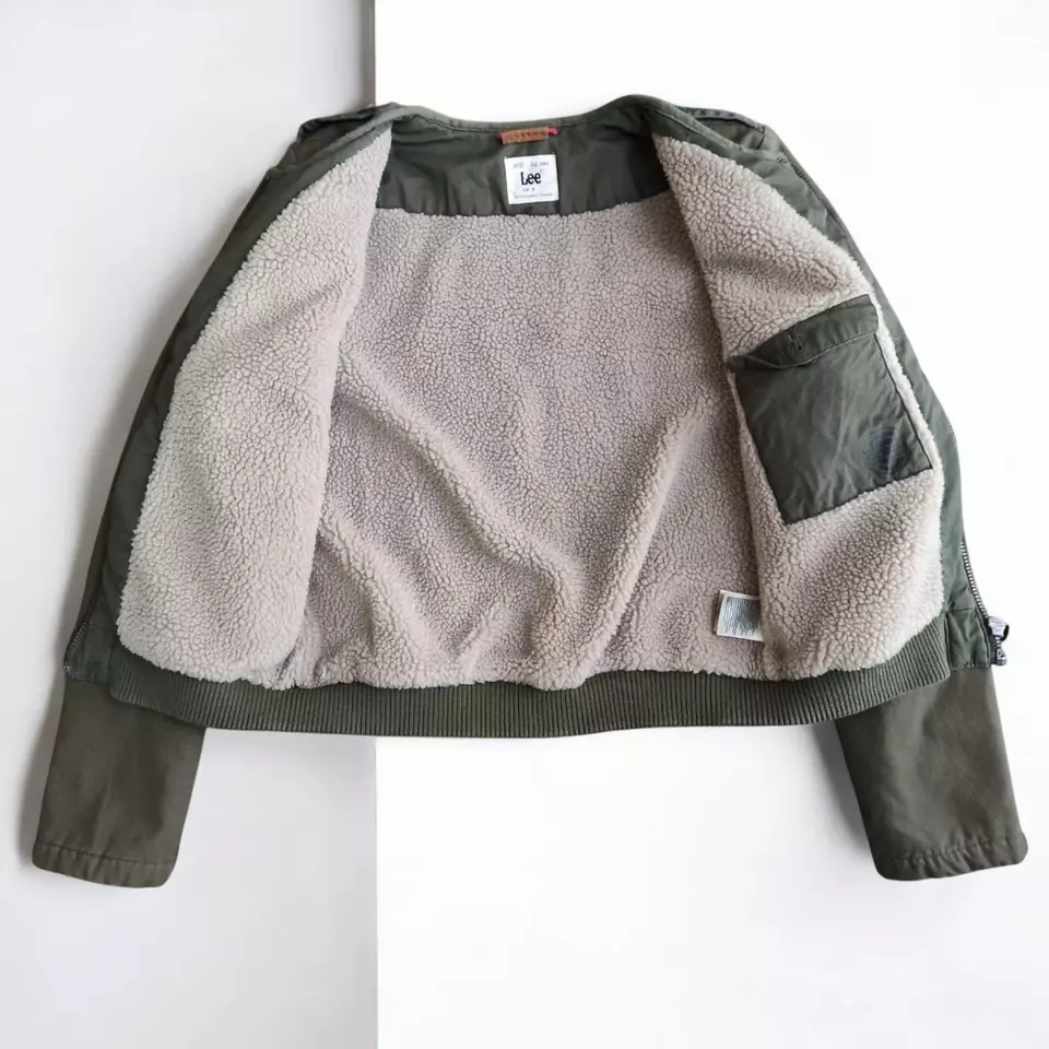 Lee Sherpa Jacket For Women With Military Green Fur Size S - Image 2 of 4