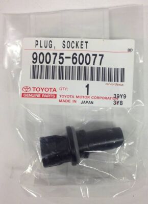 New OEM Genuine Toyota Side Marker Bulb Socket Plug Connector 