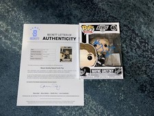 Wayne Gretzky Signed Official Los Angeles Kings Funko Pop Great One Beckett #2