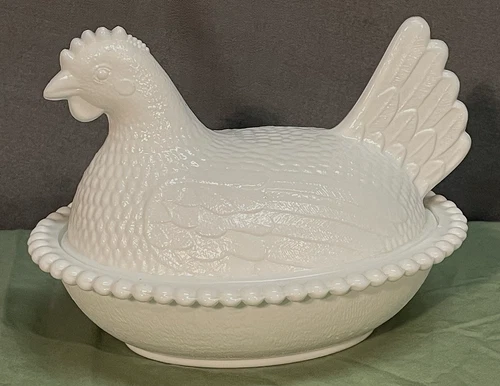Vintage Indiana Glass Milk Glass Hen on Nest Covered Candy Dish
