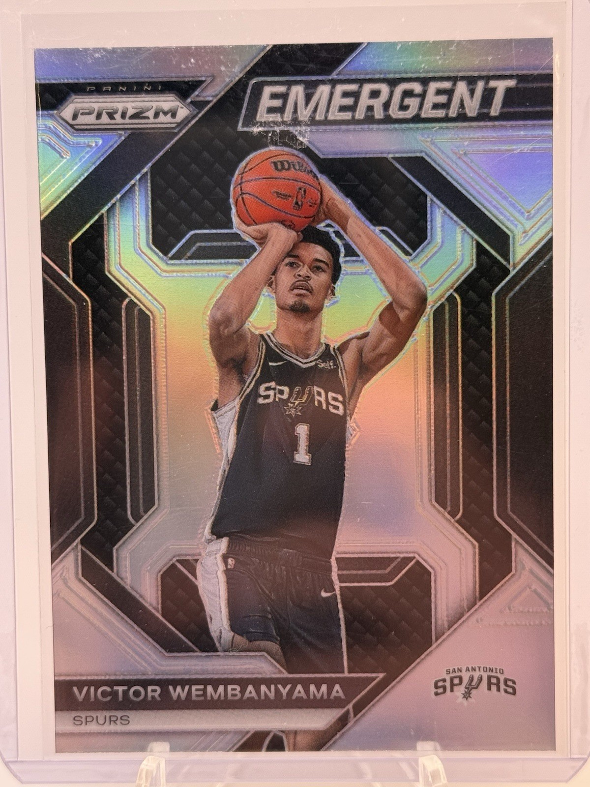 2023-24 Panini Prizm - Emergent Victor Wembanyama #12 Silver Prizm (RC)