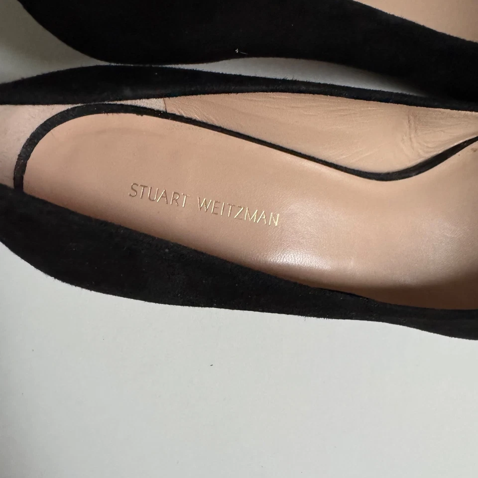Bombas femininas Stuart Weitzman Poco Black Peau salto gatinho noite 8 N usadas uma vez - Imagem 2 de 4