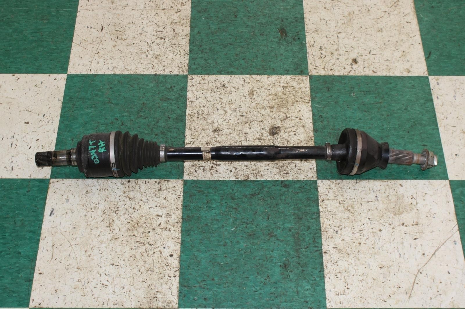 Maserati Quattroporte S Q4 2014-2021 Front Right Cv axle