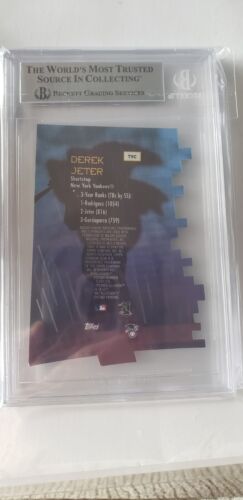 Derek Jeter 1999 Stadium Club Triumvirate Luminescent Bgs 8.0 NM-MT - Picture 3 of 3