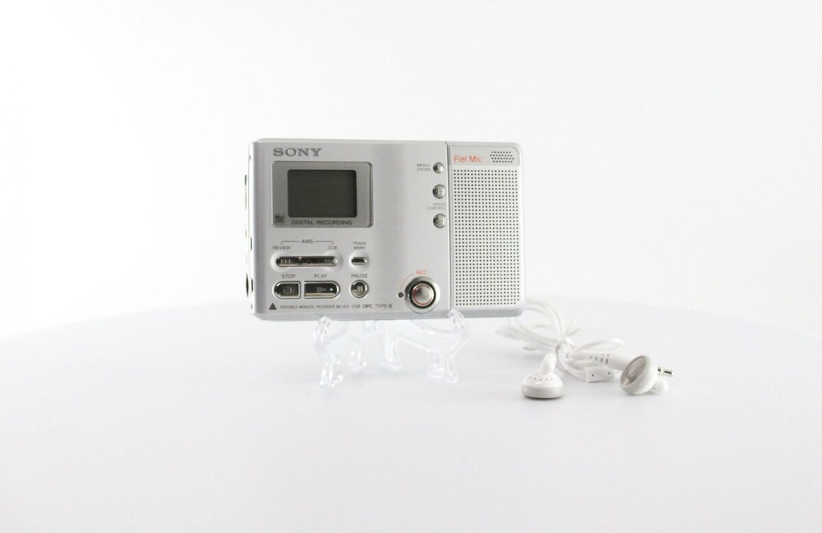 Sony MZ-B10 MD Walkman Minidisc Recorder - VGC