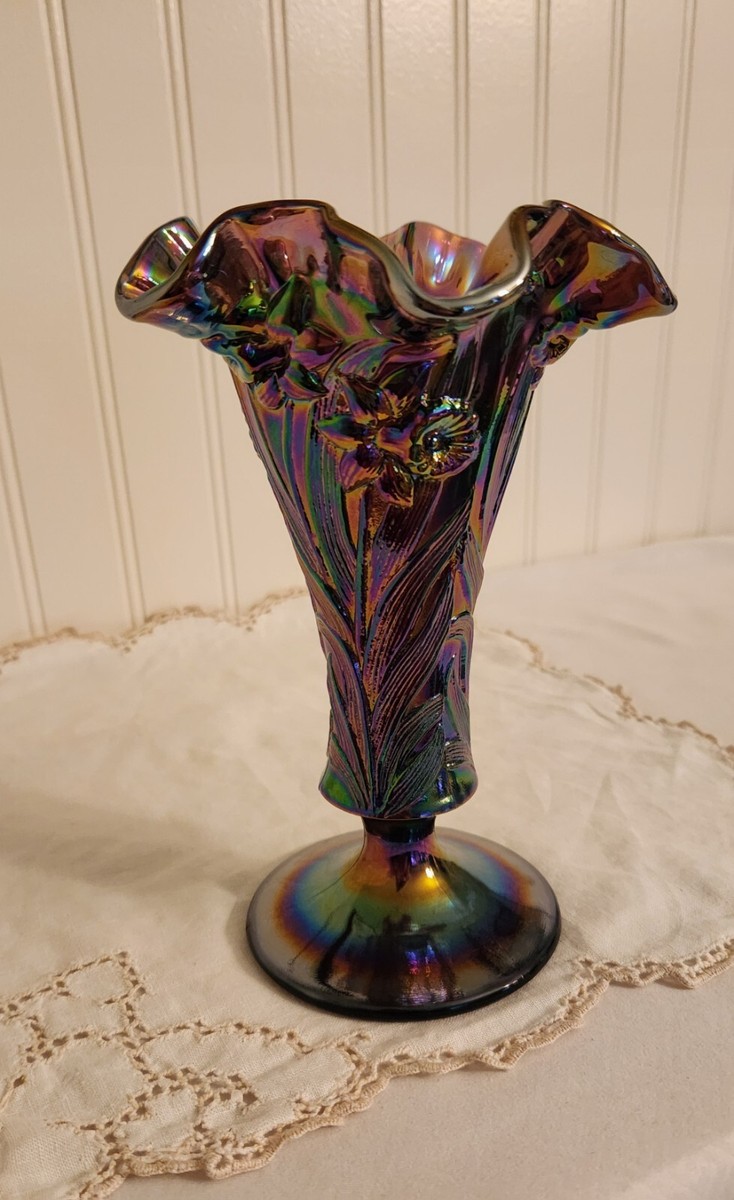 Fenton Daffodil Amethyst Purple Carnival Glass Ruffle Rim Footed