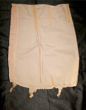 Vintage, H&uuml;ftg&uuml;rtel, Partie 72, , elastisch, Fleischfarbe, um 1930, Gr.: 72/18