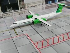 Wideroe Bombardier Dash 8-Q400 LN-WDM 1/400 by Gemini Jets. BRAND NEW 