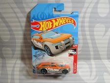 2019 HOT WHEELS ''HW RESCUE'' #196 = HW PURSUIT = ORANGE & SILVER , int  POLICE