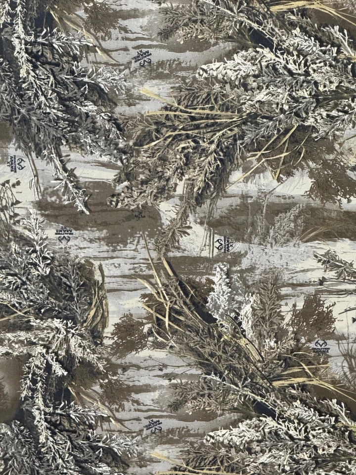 REALTREE MAX-1 XT TWILL 7 OZS. COTTON CAMOUFLAGE CAMO FABRIC 60" WIDE BY YARD - Image 2 of 4