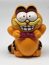 VTG 1981 Garfield With A Pink Bow Tie Smiling PVC Figurine Jim Davis 