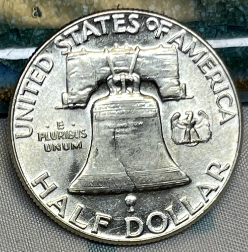 BU  1951 FRANKLIN SILVER HALF DOLLAR  90% SILVER COIN  UNCIRCULATED