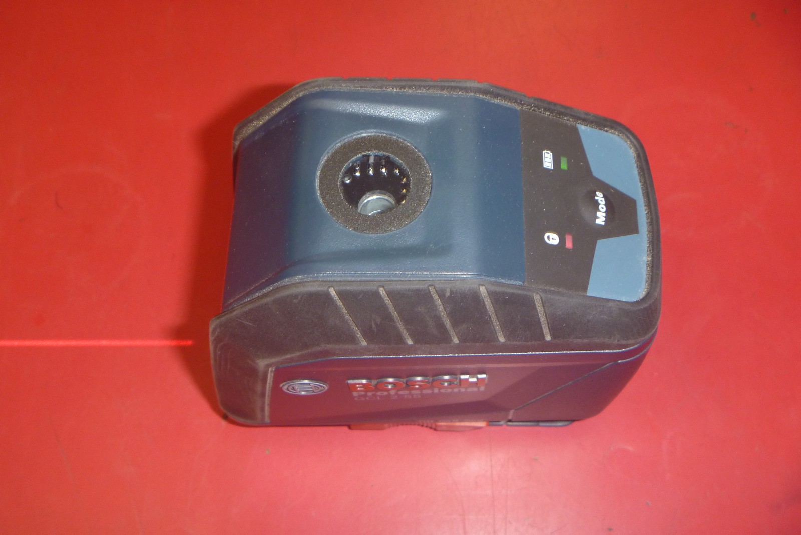 Bosch Professional Laser Level GCL 2-55 With Attachments