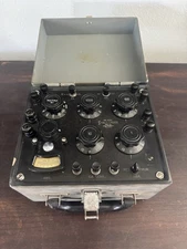 Vintage Skiatron Electronics RESISTANCE BRIDGE Model: ZM-4B/U, Shallcross 6100!
