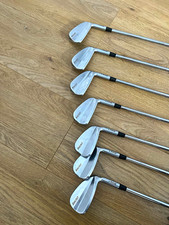 Ping i500 Iron Set 7 Clubs RH KBS Tour 130 X Extra Stiff Steel Green dot