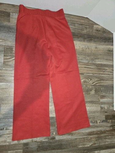 Vintage 60’s-70s K Mart Red Women’s Pants 100% Polyester.                     #9 - Picture 16 of 17