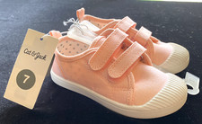 Cat Jack Toddler Pink Water Shoes size 7 NWT 283