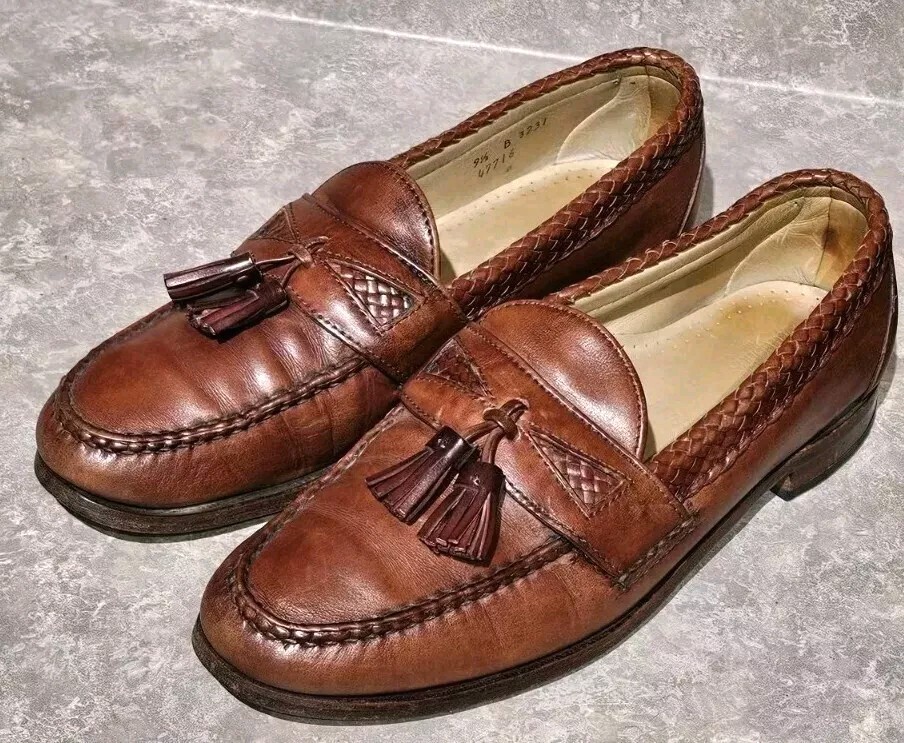 ALLEN EDMONDS  display picture 3