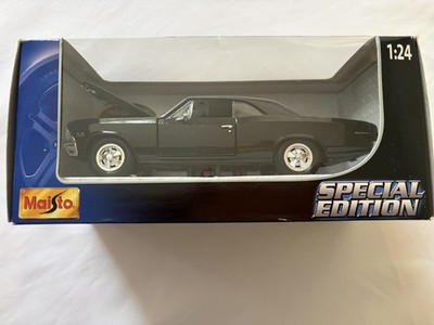 Maisto 1966 Chevrolet Chevelle SS 396 1:24 Black New Special Edition Diecast Car