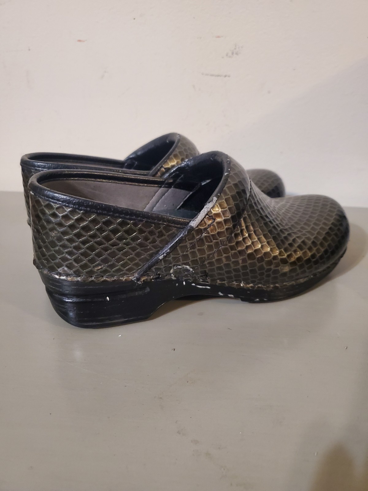Dansko Professional XP Python Snakeskin Clogs W 3… - image 3